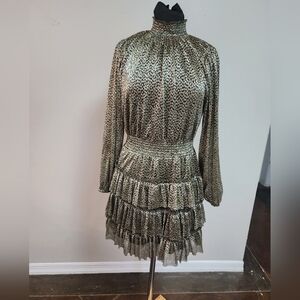 Elegant Gold Patterned Dress